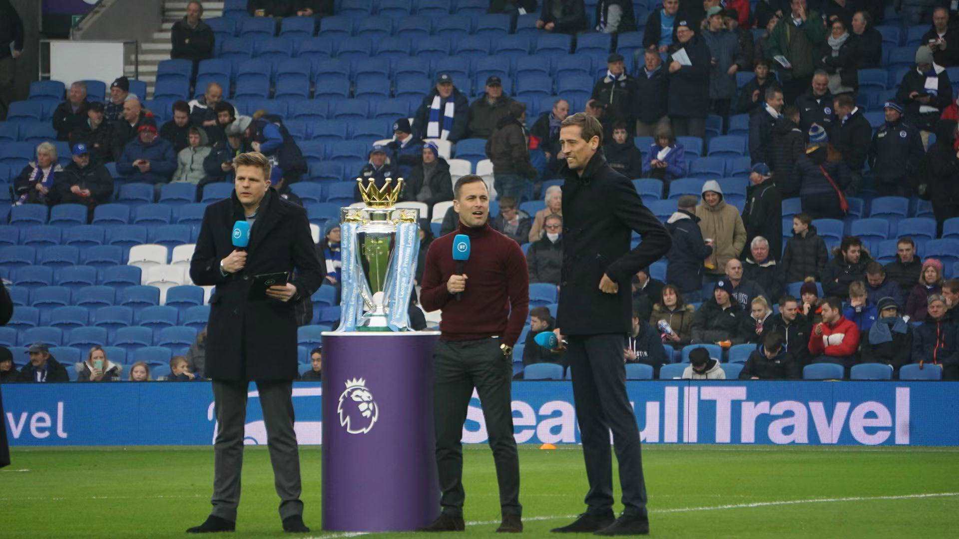 教练组在比 教练组在比